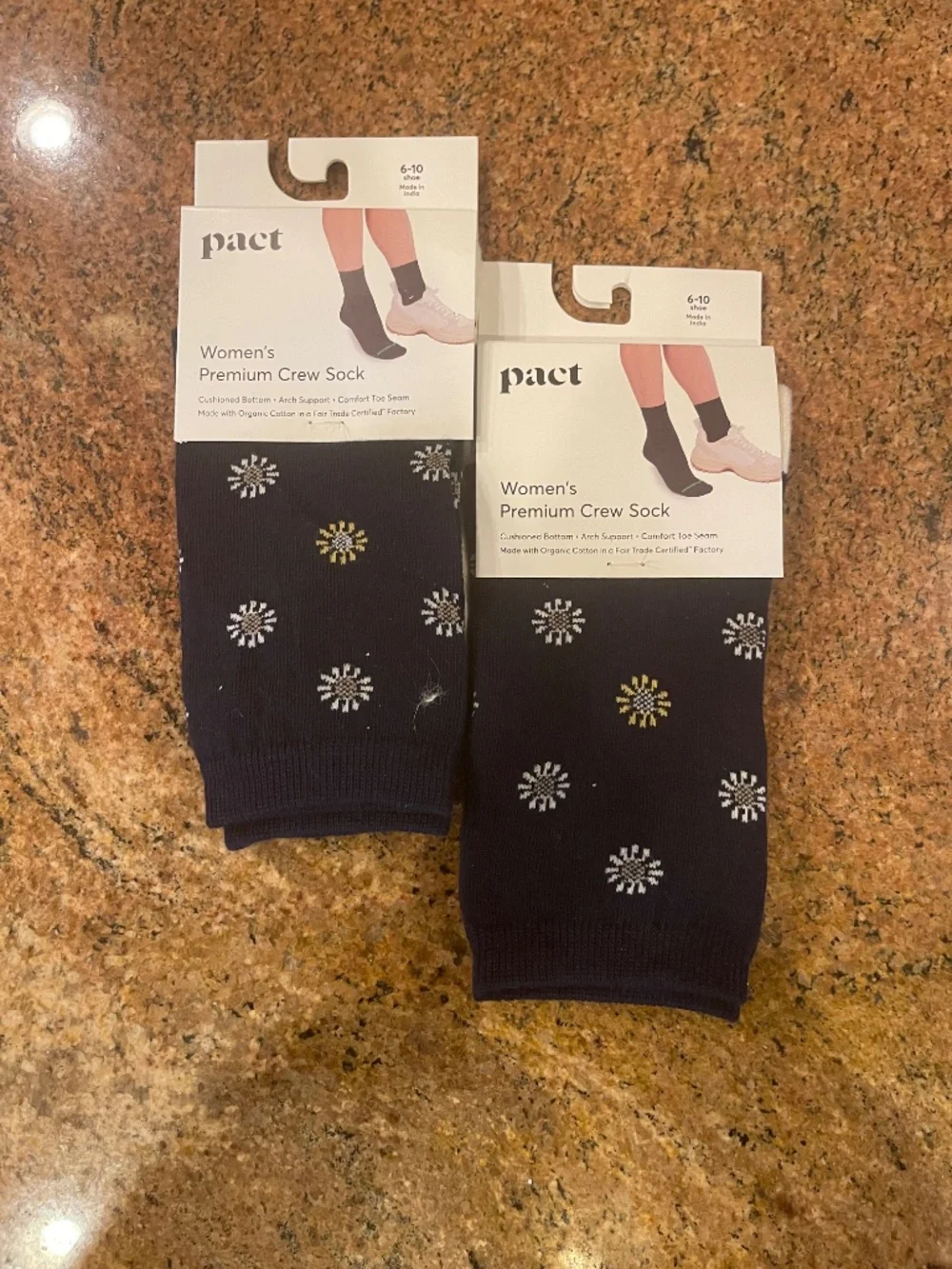 NEW! Pact Navy Daisy  Premium Crew Socks Two Pair NWT!